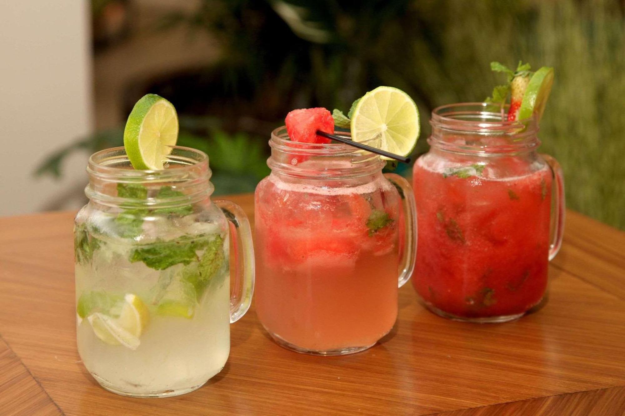 Radisson Hotel Panama Canal Bagian luar foto Caipirinha, Caipiroska and Caipiroska de Morango